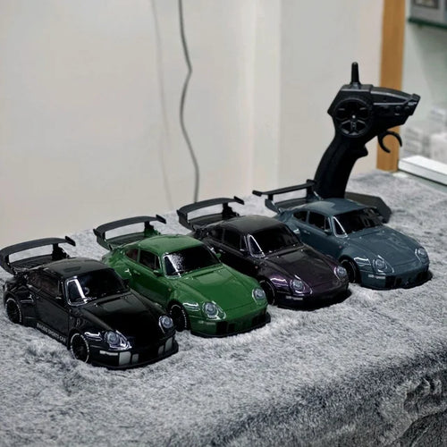Porsche 911 High-Speed 4WD Drift RC Car (1:24 Scale) LED Lights