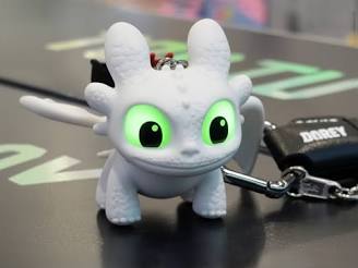 How to train your dragon Keychain with Glowing lights