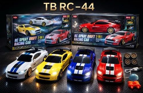 RC Drift Racing Car, 1:24 Scale, 2.4GHz Remote Control, 4WD, LED Lights, with Smoke effect & Extra Drift Tyres and Traffic Cones C Type Charging